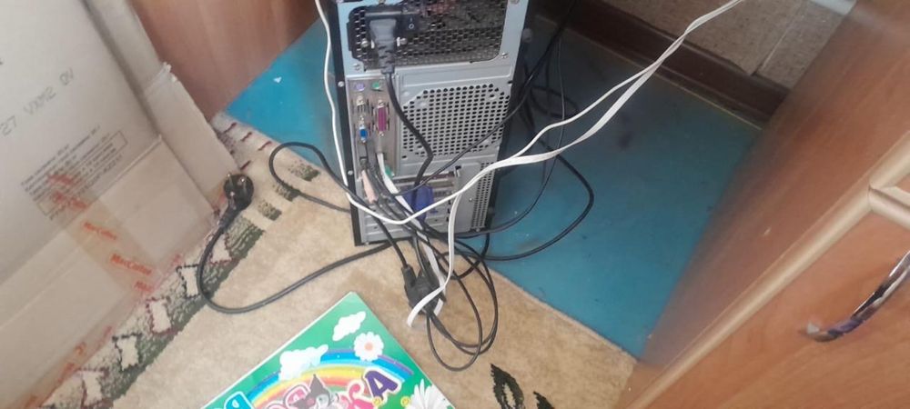 Продам комп старый за вкуснуб цену