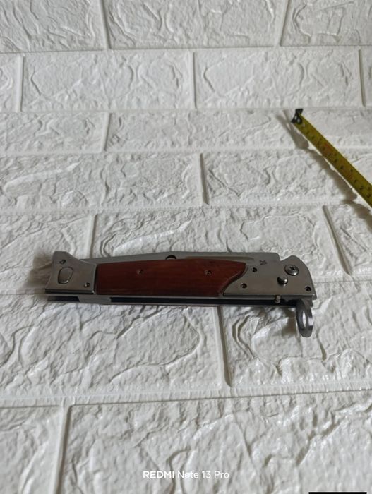 Огромен сгъваем АК