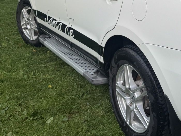 Jante aliaj R17  – 235/65 R17 (cauciucuri vară uzate)