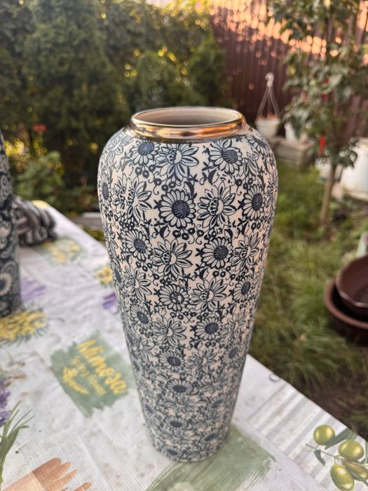 Вазы керамические