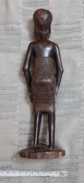 Statueta africana din lemn de abanos sau polisandru 30 cm.