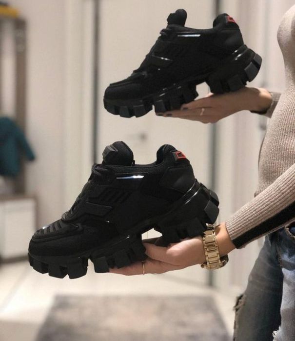 Зимние кроссовки Prada!