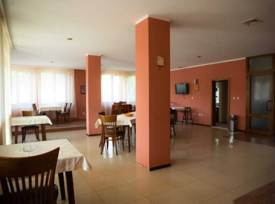 Продава се Къща в Бургас, Възраждане - 556 кв.м за 229 €/кв.м - Снимка #4