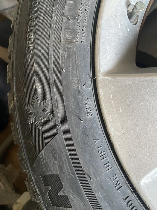 Диски с резиной Субару