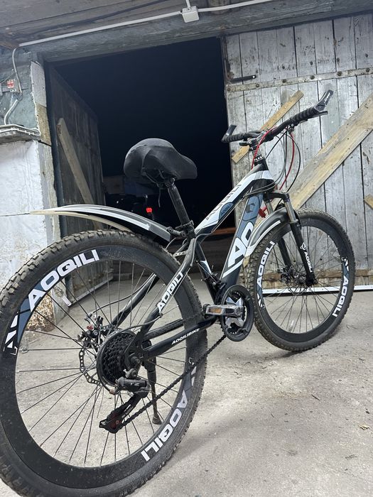 Велосипед черный