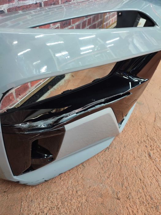 Bara fata Bmw seria 7 G70 M-pachet