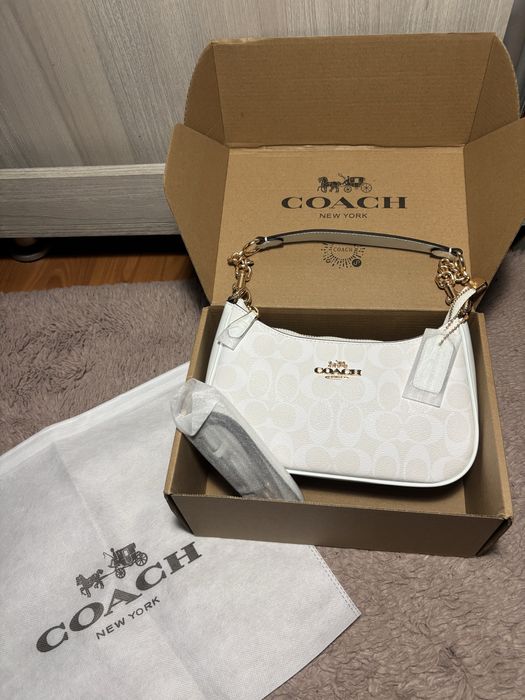 geanta coach alba