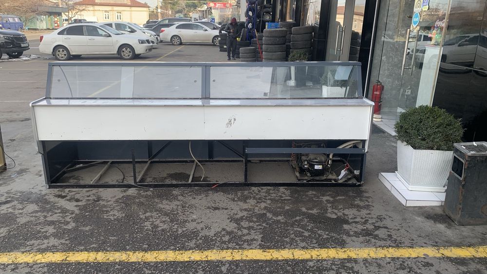 Холодилник Витрина