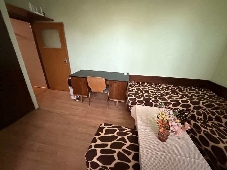 Тристаен апартамент