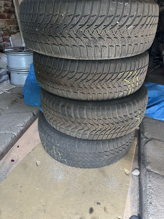 Зимни гуми kumho WinterCraft wp51 225/60 R17