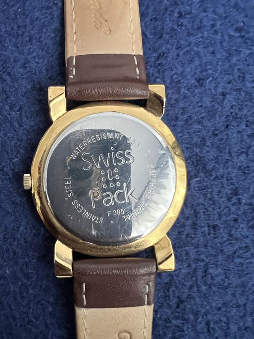 Ceas Tissot F385 Swiss Made – Elegant, Quartz, Datar
