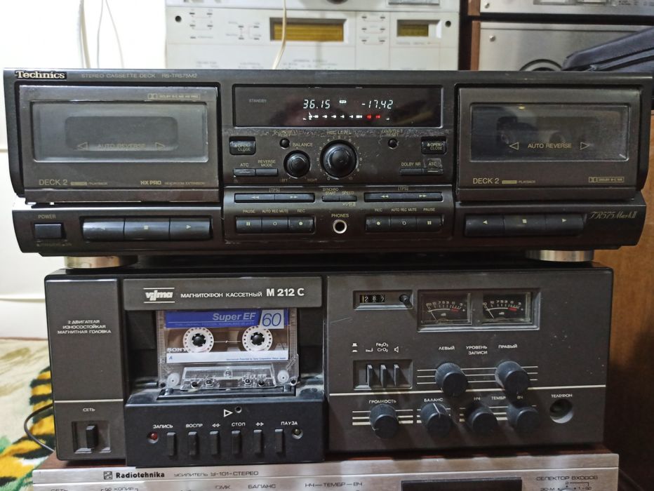 Магнитофон Techniks Rs-Tr575