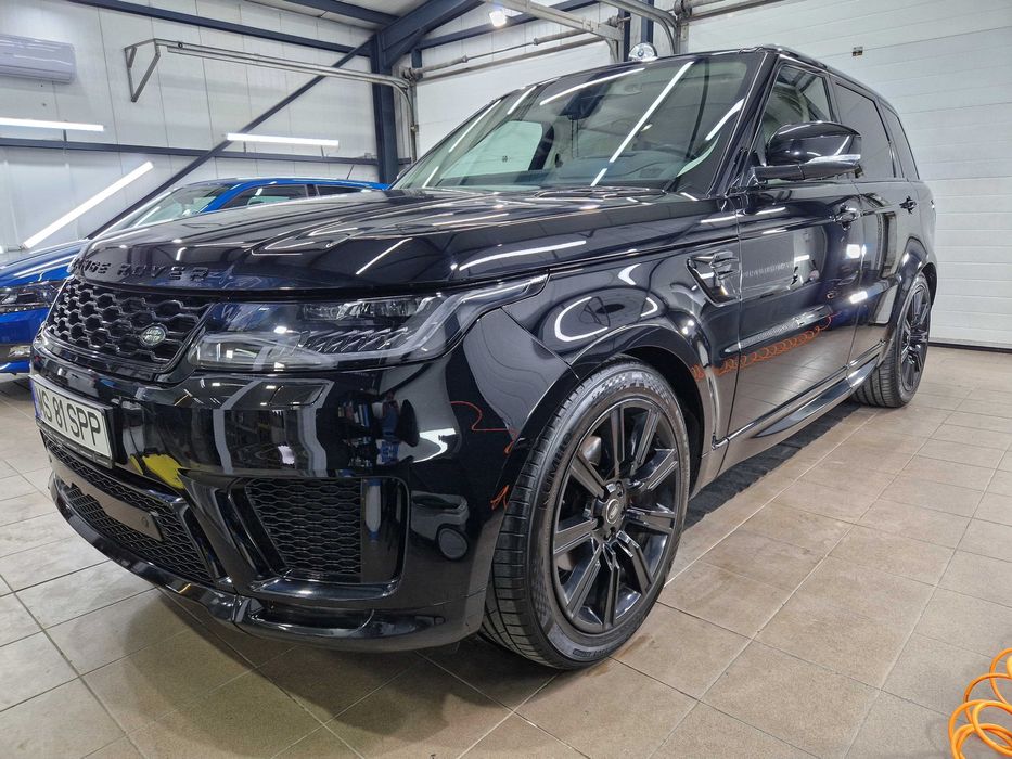 Range Rover Sport 3.0 Diesel Turbo 306 cp HSE  BLACK EDITION.