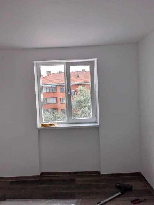 Închiriez apartament 2 camere, 35 mp, nou renovat – 200€