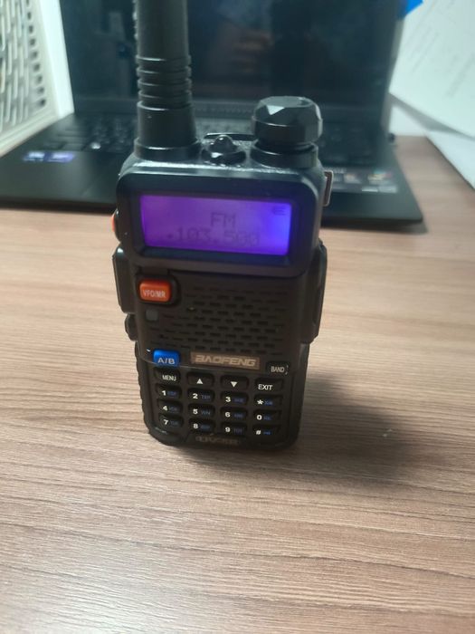 Baofeng UV-5R рация