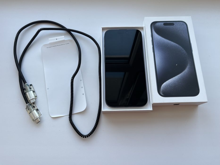 Срочно продаю Iphone 15 Pro Blue Titanium 1TB