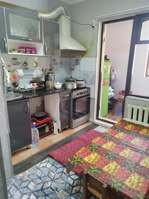 Сотилади 2 хона дом