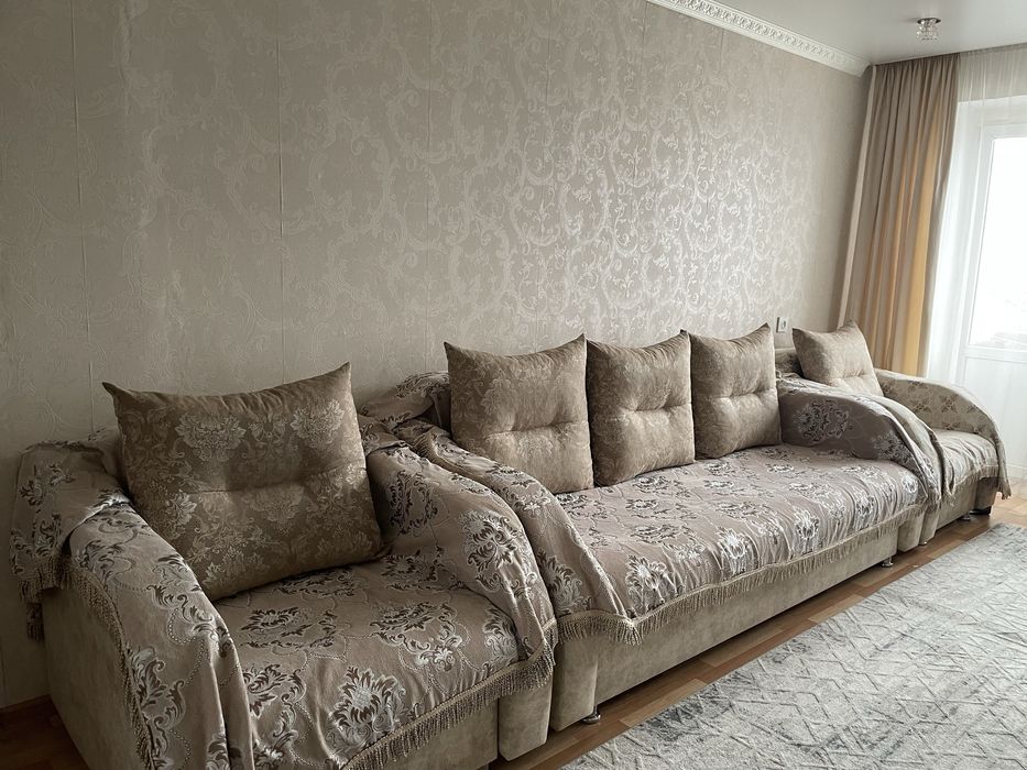 Продам диван и 2 кресла