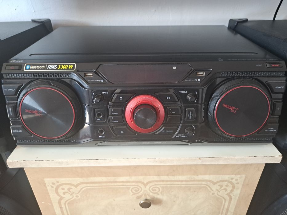 Музыкальный аппаратура