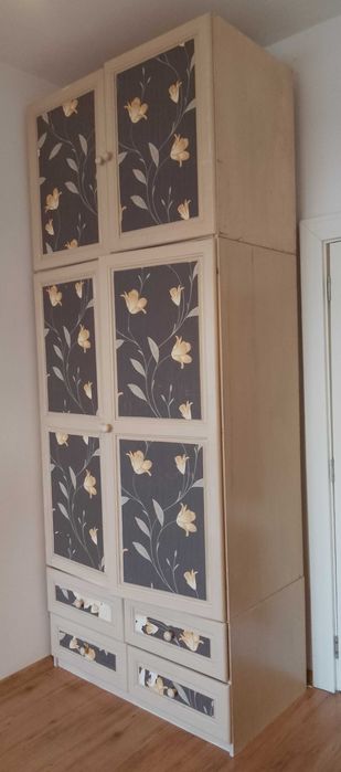 Двукрилен гардероб с надстройка.Дърво.ИЗГОДНО.