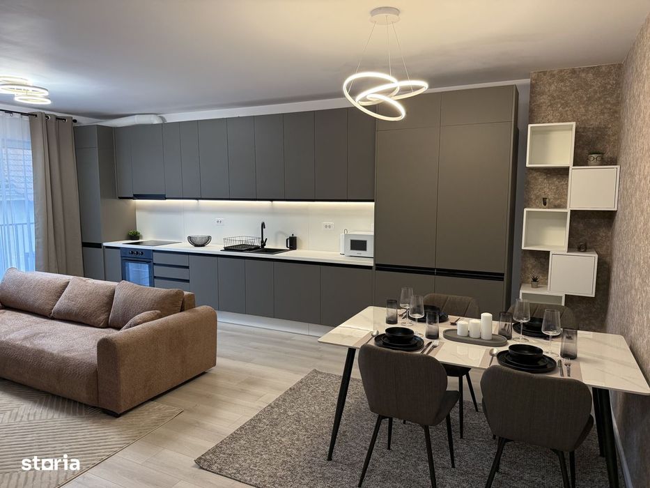 Inchiez apartament NOU 2 camere, 54mp + balcon, Scala Cetate Oradea