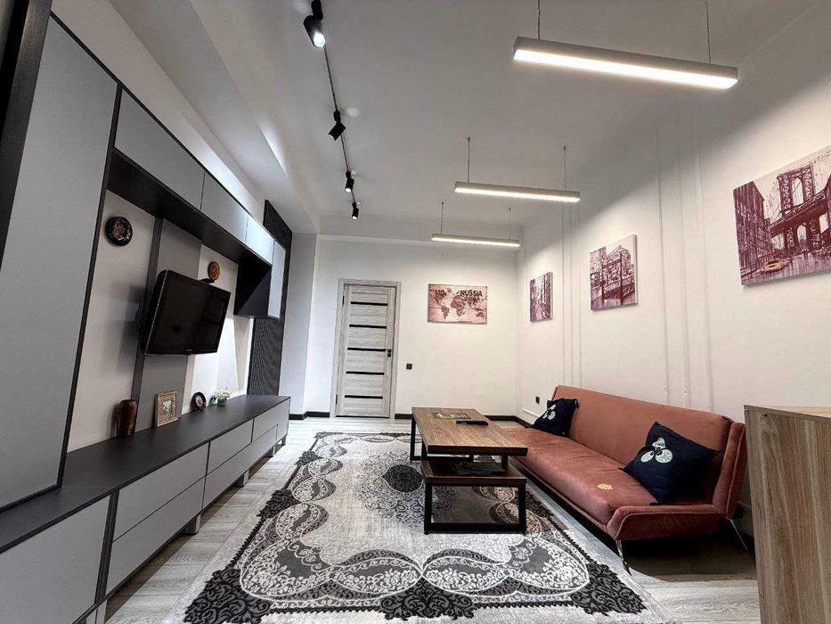 Продается 2/1/8 60м2 На: Глинка 8-роддом