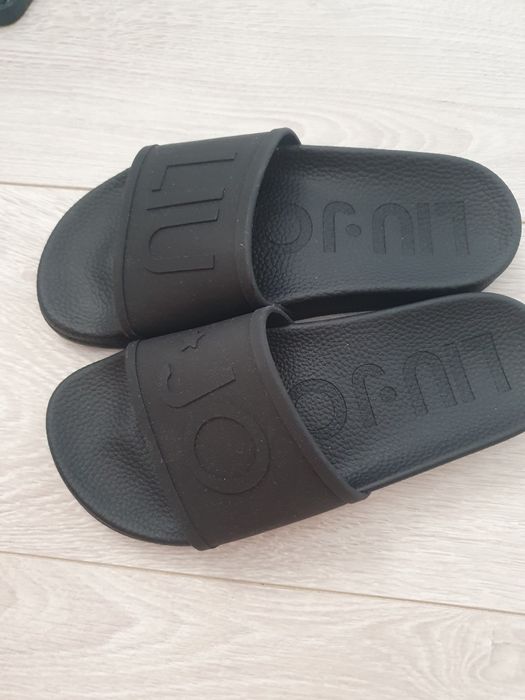 Чисто нови джапанки