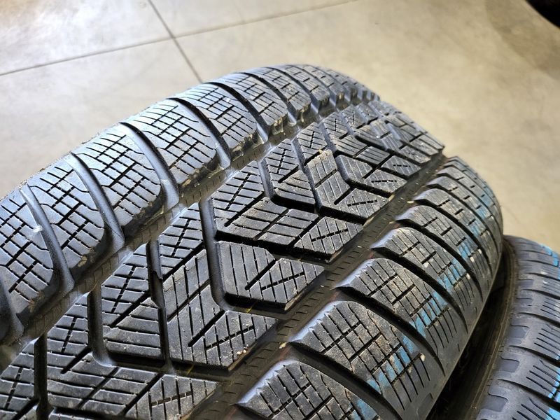 245/50/20 PIRELLI 4бр
