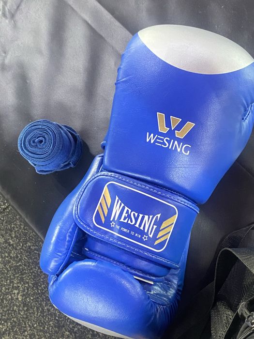 Боксерский перчатки WEZING