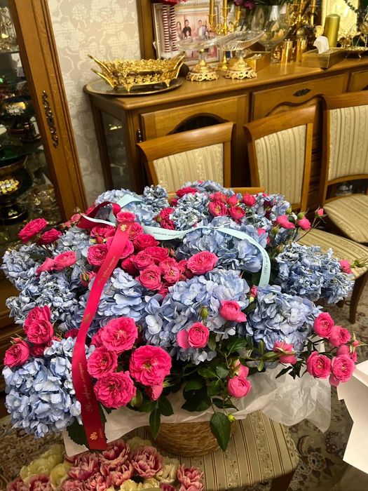 3 букета срочно...