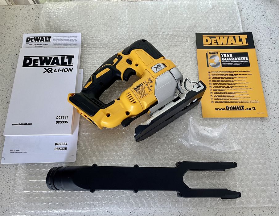 DeWALT Pendular DCS 334 XR. / (CZECH REPUBLIC.) Original Nou !