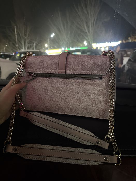 Сумка через плечо GUESS