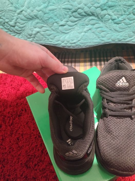 Adidași ,in stare bună
