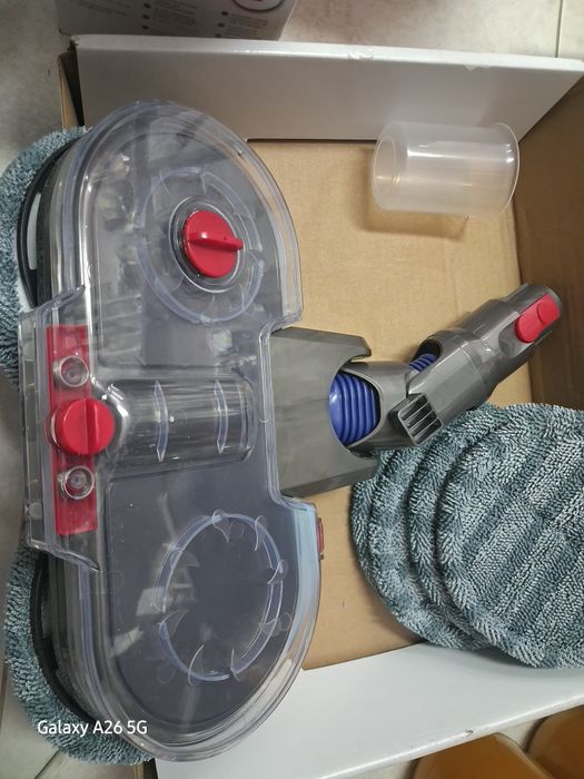 електрическа моп глава за безкабелни прахосмукачки Dyson.
