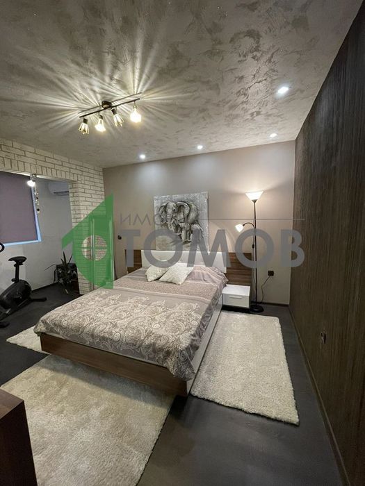 Продава се Тристаен апартамент в Шумен, Тракия - 67 кв.м за 1568 €/кв.м - Снимка #6