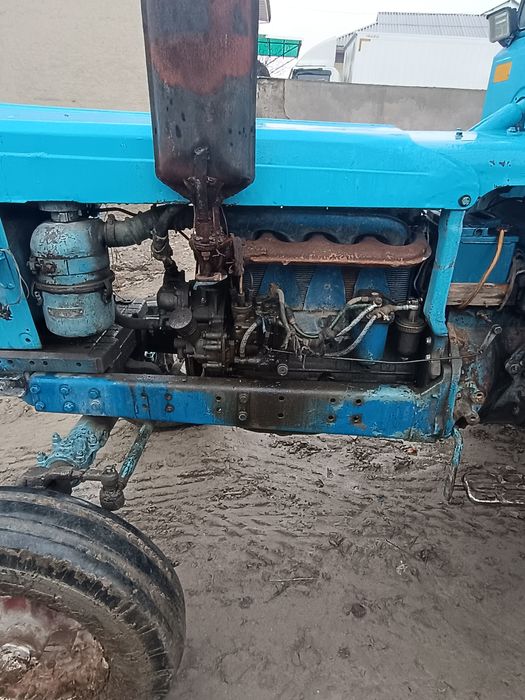 Трактор сотилади Т-28