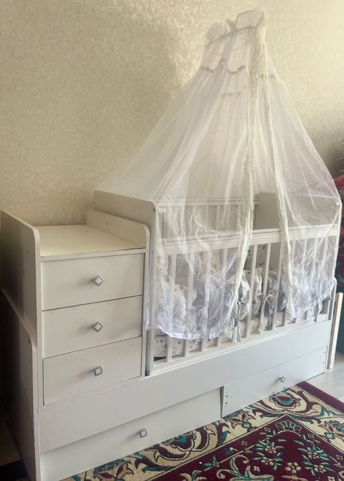 детская кровать+бортики