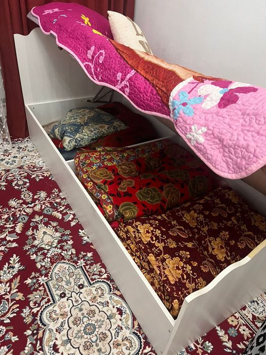 Тез арада сатылады