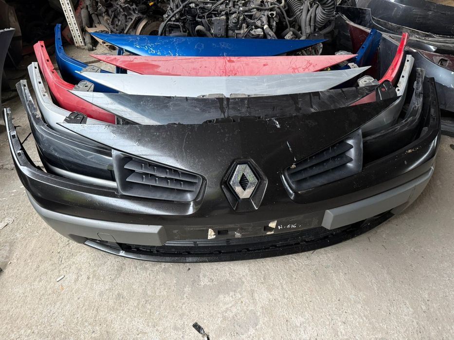 Bara fata Renault Megane 2 Facelift