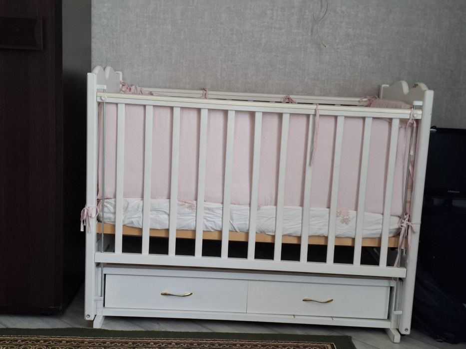 Продам Манеж детский