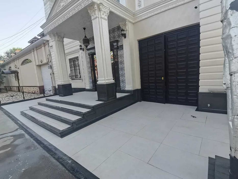 Моем окна двери и фасады ! Качественно и быстро