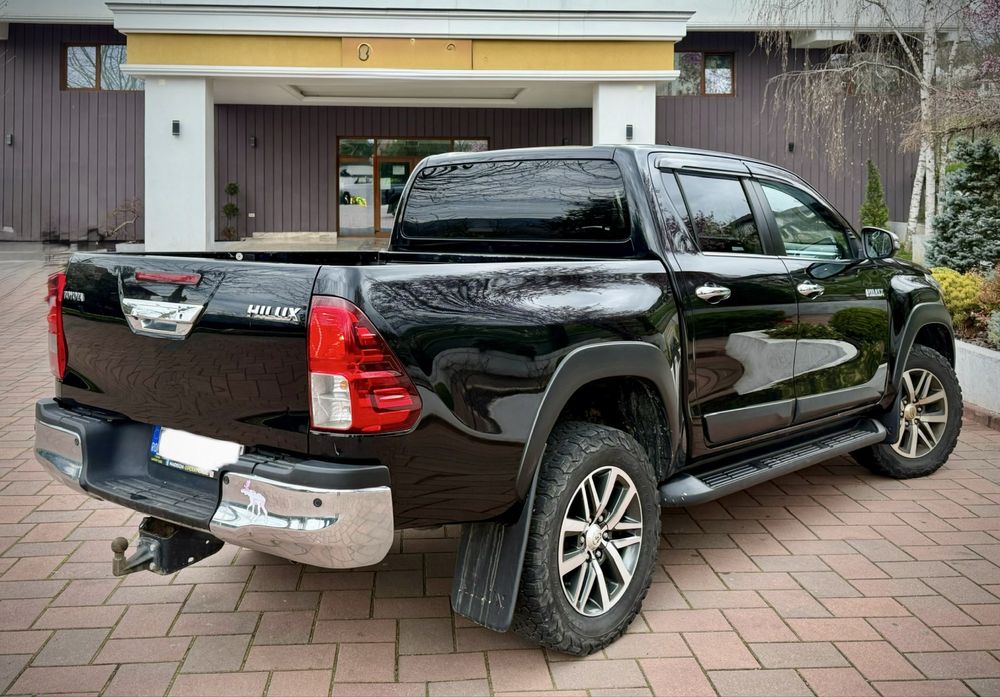 Toyota Hilux Invincible An 2018 Cutie Automata Full Option! TVA Deductibil! Garantie