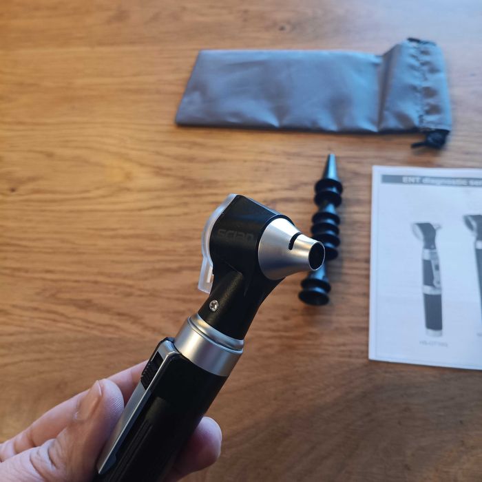 НОВО! Отоскоп комплект - ушен инструмент с LED светлина и 3x увеличени