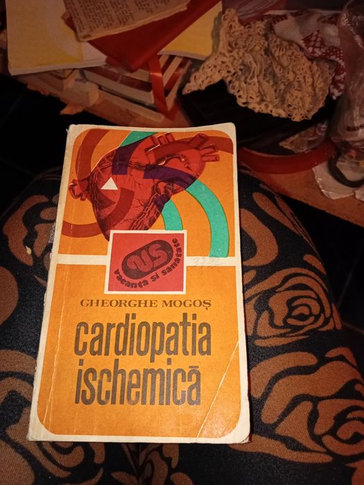 Vand carti stare buna la 5 lei bucata