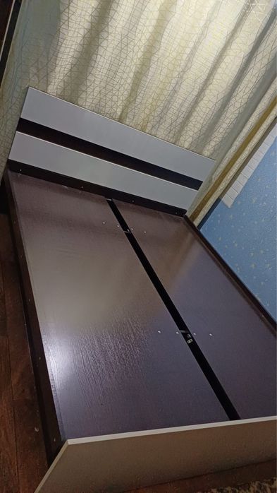 Продается кровать двуспальная