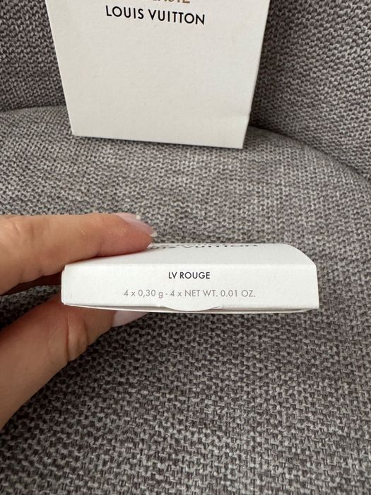 Louis Vuitton червила мостра