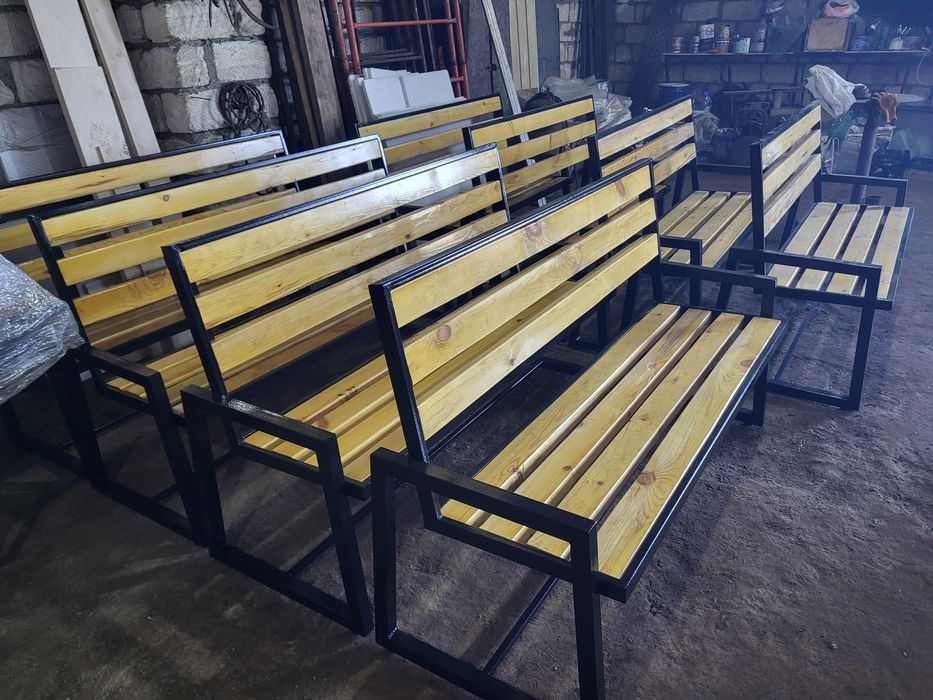 Скамейкий в наличий