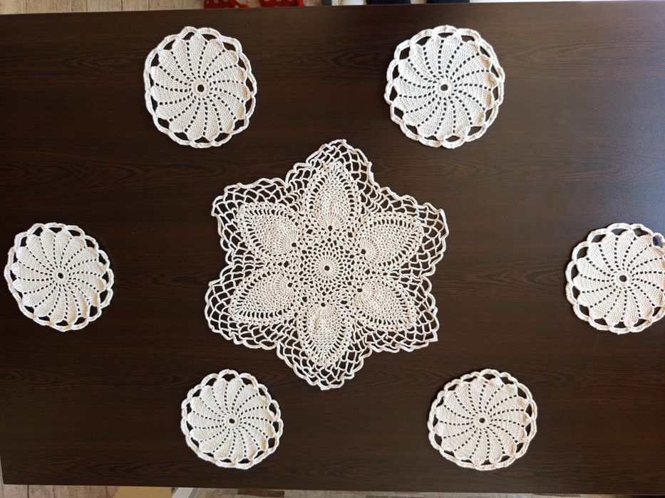 Каренца на една кука