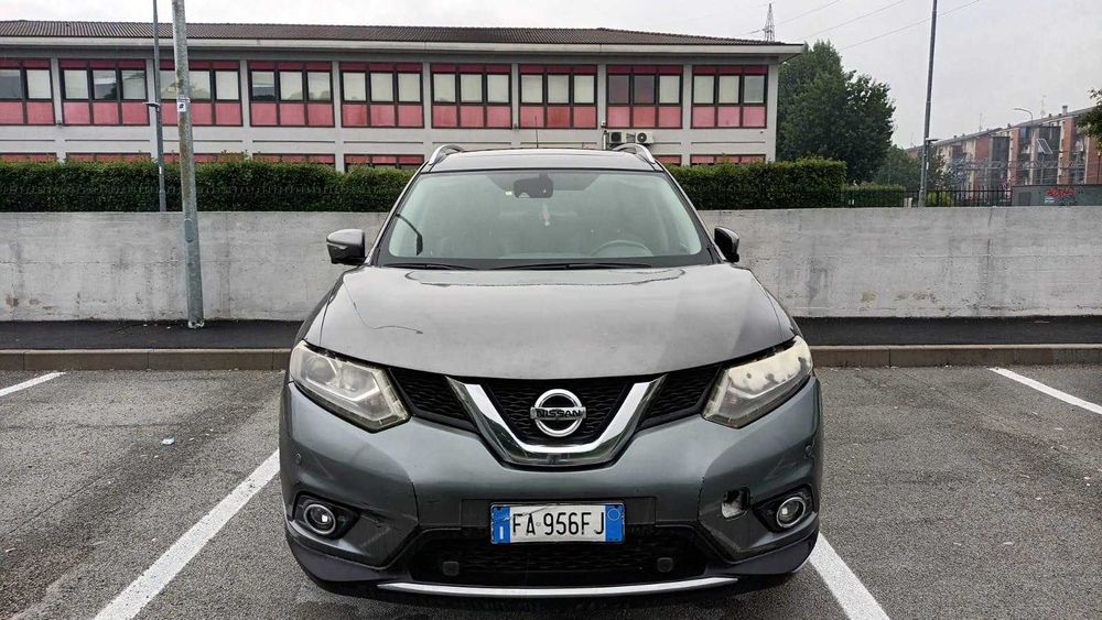 Dezmembrez / Piese auto Nissan X trail 1.6 Euro 6 7 locuri