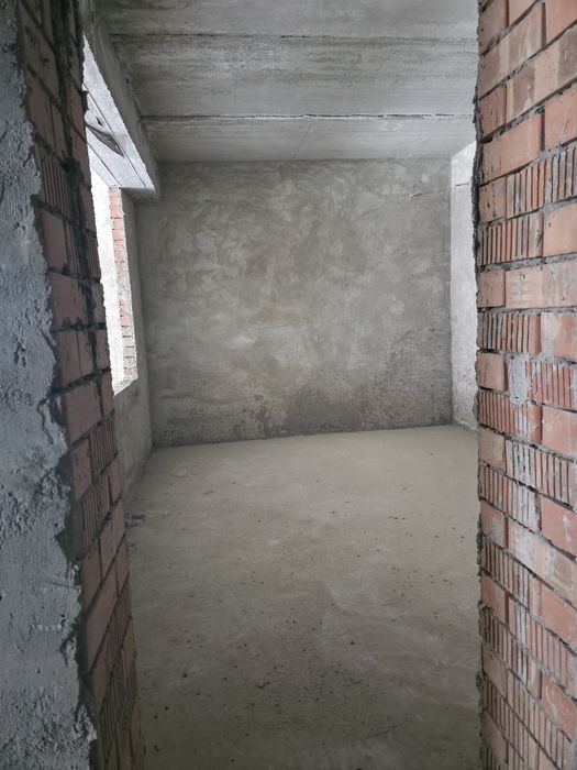 Gorgaz Qizil domda 2 xonalik kvartira sotiladi